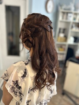 凪の旅先 ハーフアップ/ヘアセット