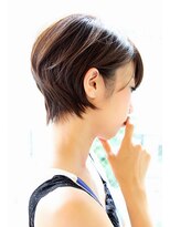 レウナ 外苑前(Reuna)&nbsp;大人女性ｘノームコアｘベビーショートｘ黒髪