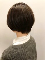 フィオーラ(Fiora)&nbsp;【Fiora大森】前下がりシンプルショート♪