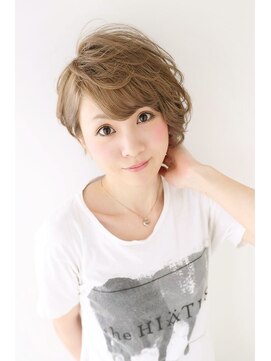 ルガーロ(Lugalo) 大人かわいい☆エアリーショート