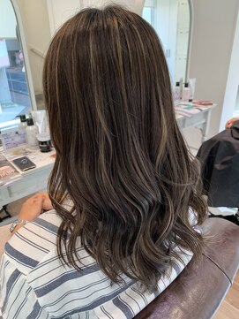 ミリア 茅ヶ崎店(Mirea) コントラスハイライト