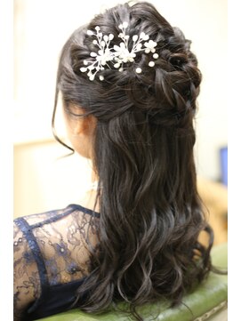 ポノ(Pono) ハーフアップ