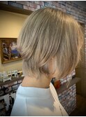ショートシルバーボブ