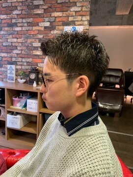 アクティフ(actif) 30代、40代、50代人気！！耳周りスッキリ爽やかショート！