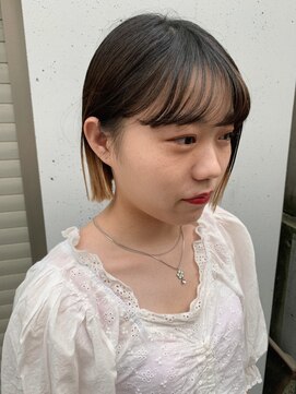 ロイジー(roijir) 【roijir 表参道】ミニボブ×イヤリングカラー