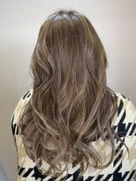 ヘアーアンドビュー ティーリタ 蕨(RITA)&nbsp;シークレットハイライトキャラメルベージュ