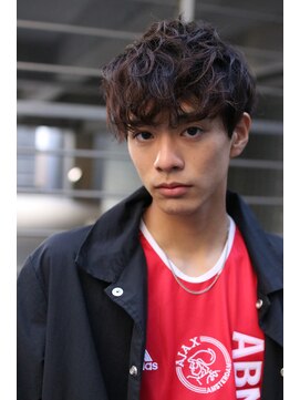 アントワープトーキョー(antwerp TOKYO) 『力石サトシ』波巻き束感ショートツーブロックマッシュ