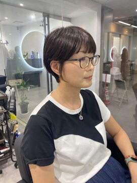 グランドライン(GRAND LINE) 艶感耳掛けショート