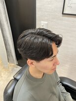 アントレース 東池袋店(UNTRACE)&nbsp;センターパート　メンズ/バーバー/理容室