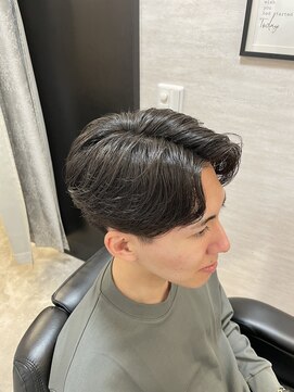 アントレース 東池袋店(UNTRACE) センターパート　メンズ/バーバー/理容室