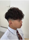 スペインカールフェードスタイル