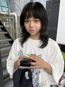 ナループロア ルームー(Nalu pu loa ROOMOO) ミディアムレイヤーカット/ウルフレイヤーカット