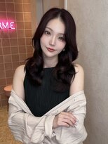 ラルムバイシー 新宿(LARME by Sea)&nbsp;前髪なし毛流れレイヤーカット&ダブルカラーボルドーカラー/岡崎