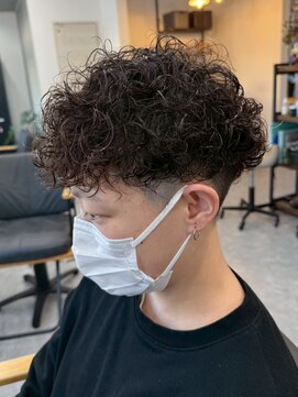 フゥ 宇都宮戸祭(FeU) 宇都宮メンズカットメンズパーマ波巻きスパイラルパーマツイスパ