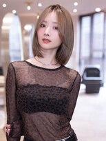 ケアリー プレナ海浜幕張(Carelly) デザインカラー/レイヤーカット/ウェットヘア/オリーブベージュ