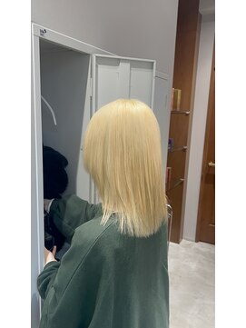 ソワ 錦糸町(soi) 抜きっぱなしブロンド