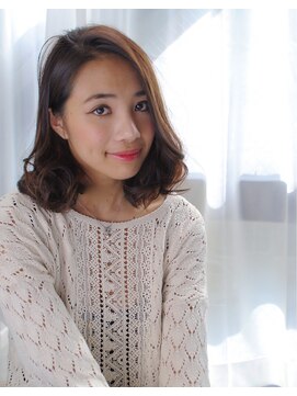 リッコ 横浜(ricco) ☆外国人風セミディ