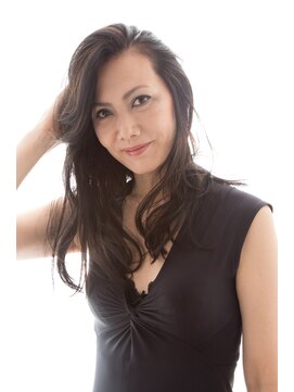 松本平太郎美容室 銀座本店 エレガントロング×５０代　【銀座★個室】