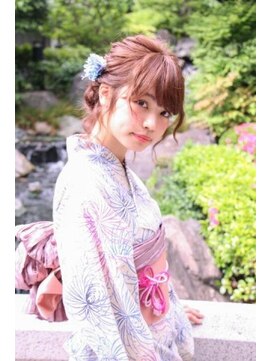 コム(com by neolive) 浴衣アレンジ