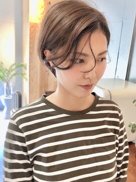 ワール(whirl.) 前髪長めの『ハンサムショートボブ』