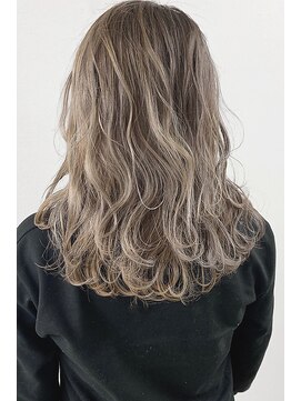 ラフィスヘアー ファン 池袋店(La fith hair fun) 【La fith】外国人風バレイヤージュ×アッシュベージュ