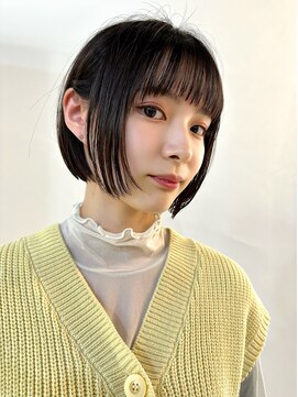 クルー(Creww KYOTO) 顔回りに遊びプラスのショートボブ