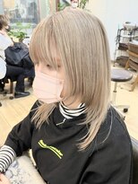 ギフト ヘアー サロン(gift hair salon) ホワイトベージュ