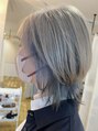 エース 糸島店(ase.) シルバーにブルーのインナーカラー。ウルフカットでかっこ可愛く