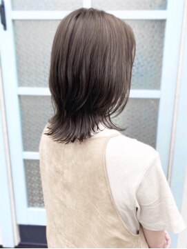 シュエール(Chuaile) ミディアムレイヤー×グレイアッシュ！