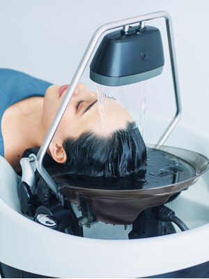 【頭浸浴/髪質改善】SNSで話題沸騰の頭浸浴が宮崎で体験できる♪至福のひと時をお過ごしください。