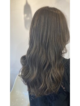 レイリー(LAiLy) 動きのある華やか　ロング　シークレットハイライト