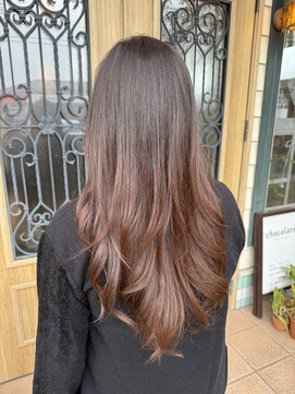 チョコレート(chocolate) 艶ベージュ