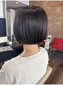 ショートボブ