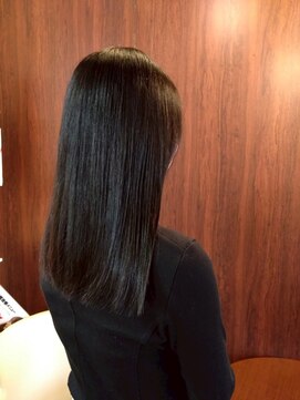 ヘアメイク ウエニ 上本町(HAIR MAKE UE2) 【上本町/谷町6丁目/50-60代/ミセス】白髪染め・白髪ぼかしも