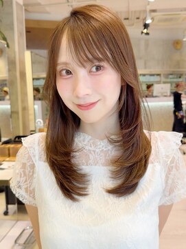 グランド(GRAND) セミロング30代40代ストレートレイヤー前髪なし前髪あり表参道