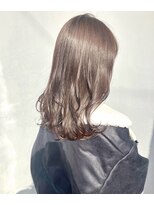 ショートヘア ハーフアンドハーフ(HALF AND HALF) ミディアムレイヤー