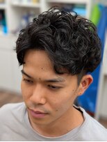 トリイ(TORII)&nbsp;清潔感のあるアップバングショート・パーマ