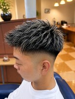 サロン ド ユー(サロン ド YOU) メッシュハイライト×スキンフェード