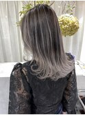ホワイトバレイヤージュ