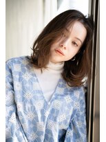 マグノリア オモテサンドウ(MAGNOLiA Omotesando)&nbsp;ほつれる質感の抜け感ワンカールパーマ・・・KAYO