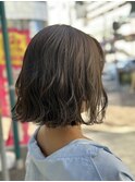 オリーブグレージュ