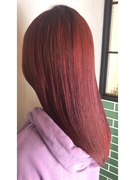 ラトリエ ブロカント 立川北口店(L'atelier BROCANTE) ブリーチなし 赤髪 ピンク ワンレングス ロレンドヘア