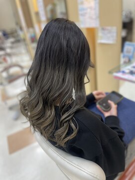 アンフィニー ポールスター店(ANFiNY) グラデーションcolor