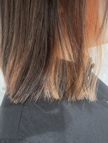 ビスポーク(BESPOKE)&nbsp;20代30代40代大人インナーカラー耳掛け切りっぱなし大人ボブ