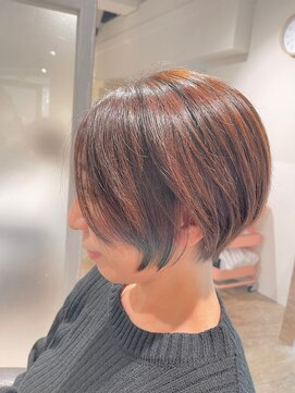 ブロッサム 東中野店 20代30代40代小顔ハンサムショートアッシュブルーブラック