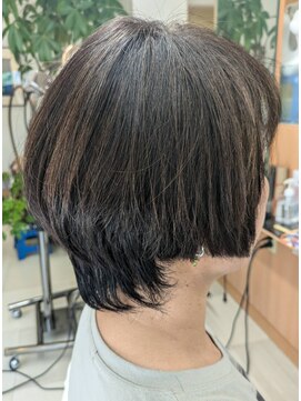 グラムゼロ メリハリウルフショートボブスタイル