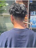 ナチュラルパーマ　ツーブロック　ビジネスショート　刈り上げ