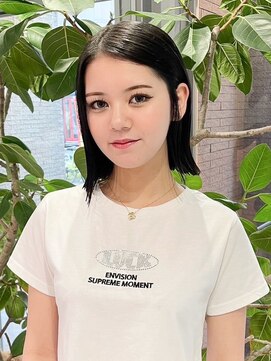 ノエ トトン(noe tton) 切りっぱなしボブx暗髪20代