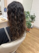 アメイジングヘアー 中沢店(AMAZING HAIR)&nbsp;ロングパーマ/ウェーブロング/ロングヘア/パーマスタイル/抜け感