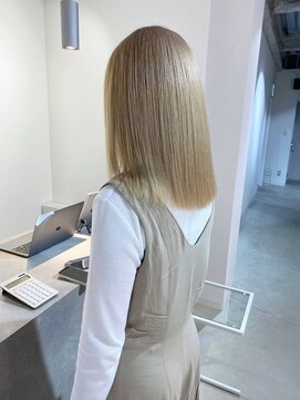 セイル(Sail) ミルクティーベージュ×切りっぱなしボブ (淡路駅)